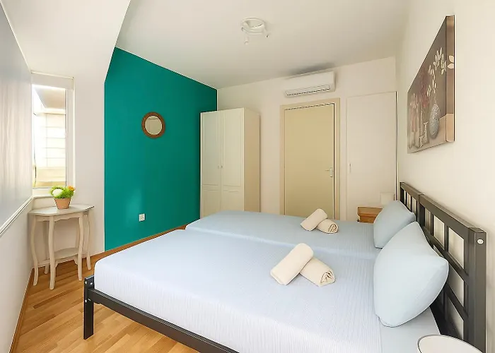 公寓 Spacious Three-bedroom Seafront In Prestigious Sv6 斯利马